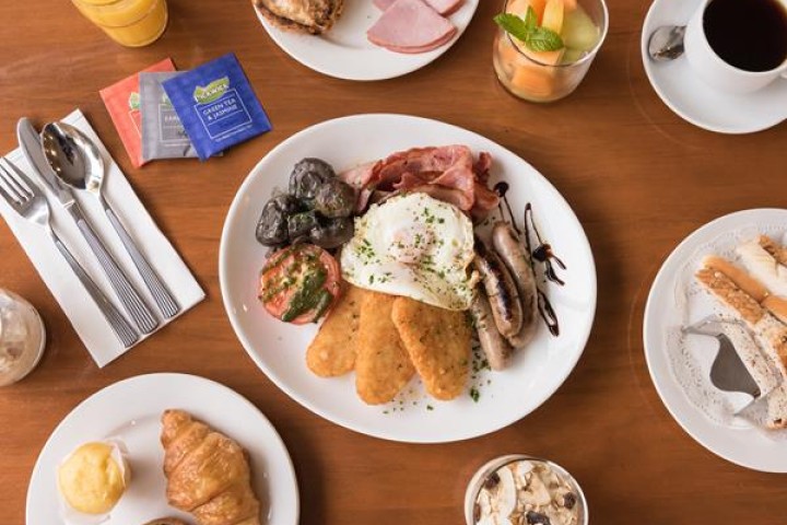 Dining & Breakfast Restaurant